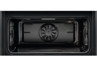 Компактный духовой шкаф AEG KMR761000W